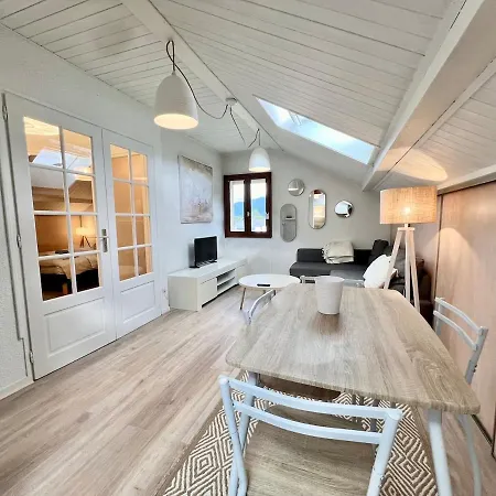 T2 Apartment