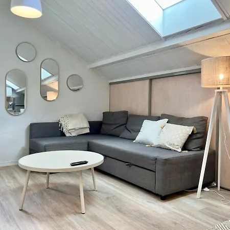 Apartment T2 *